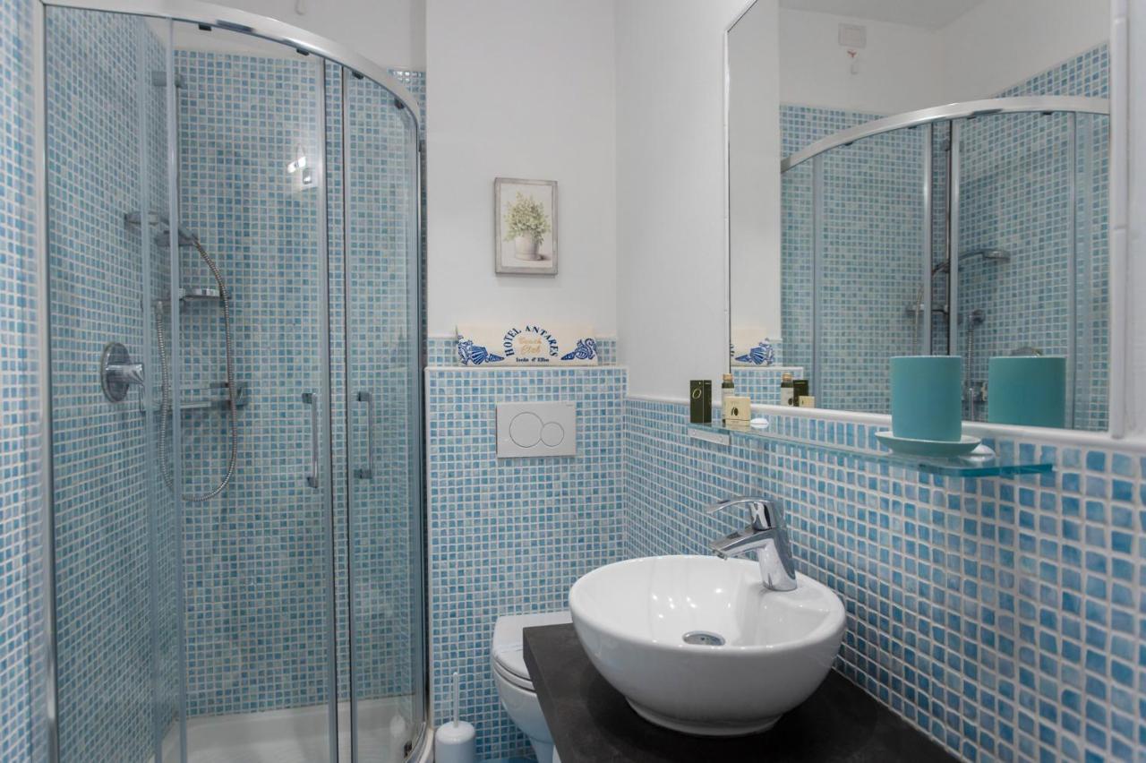 Antares Hotel